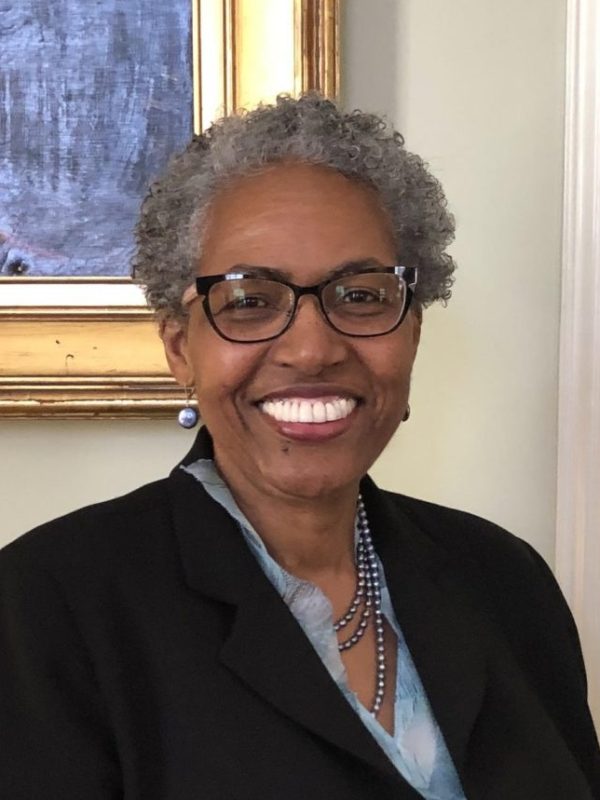 Joyce-Barr-Headshot-2-768x859